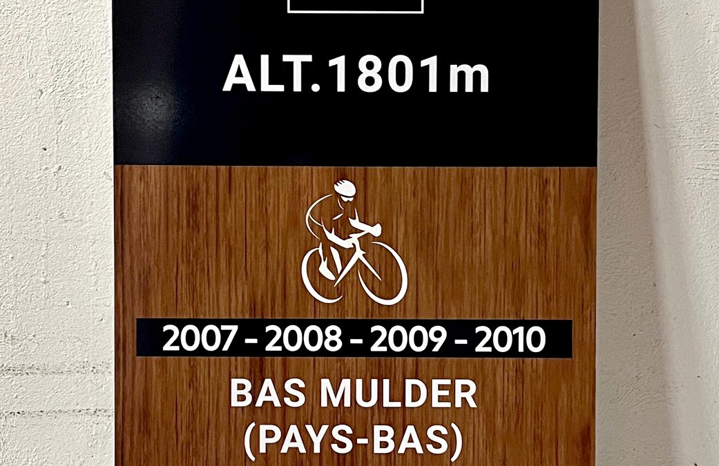 Panneaux des 21 virages de l’Alpe Huez