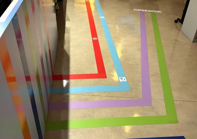 Signalétique sol >> Suivez le guide !