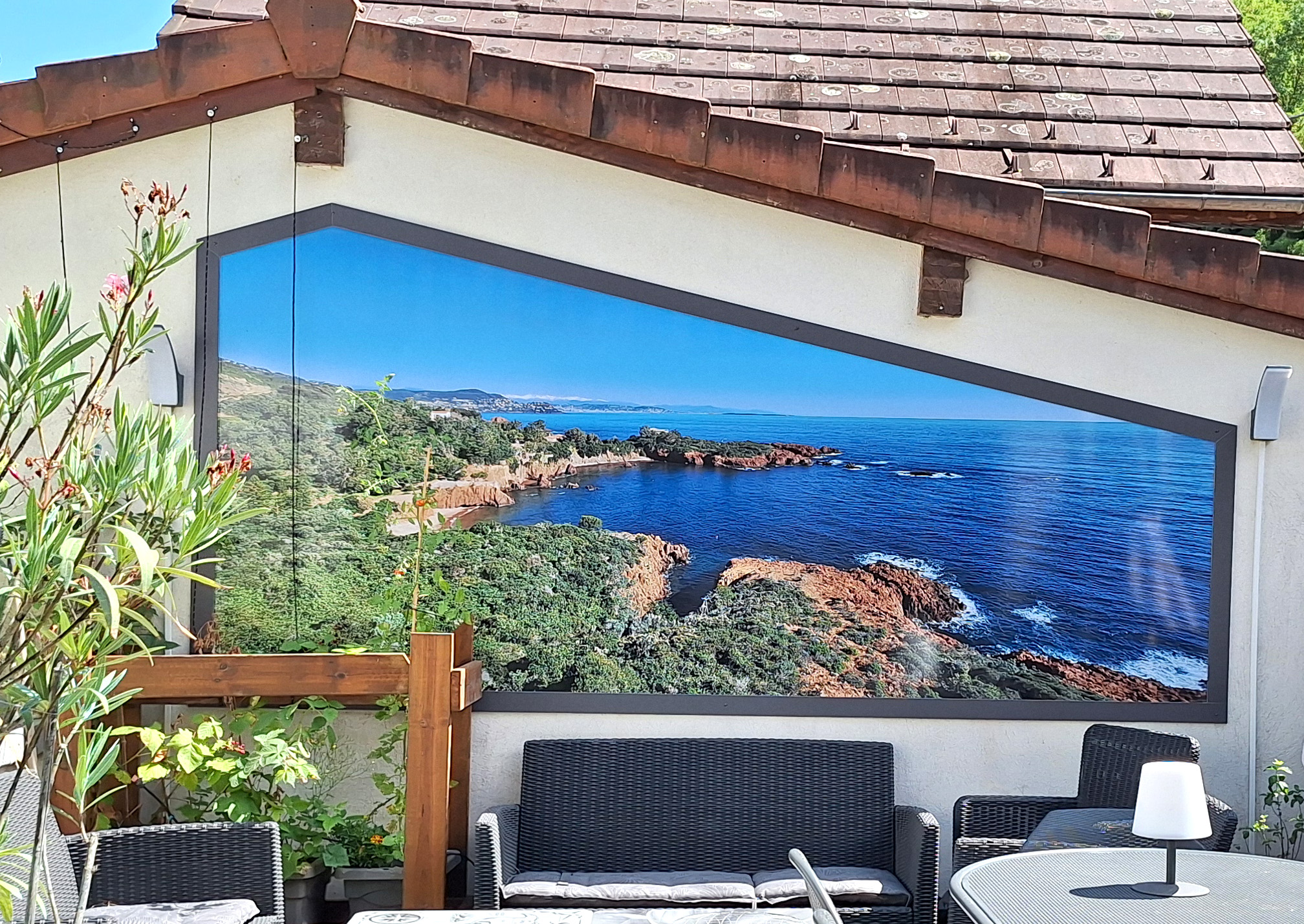 Photo sur mur extérieur Photo sur mur extérieur